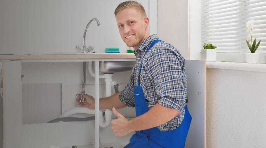 Expert burst pipe repair services in Gulliver, MI